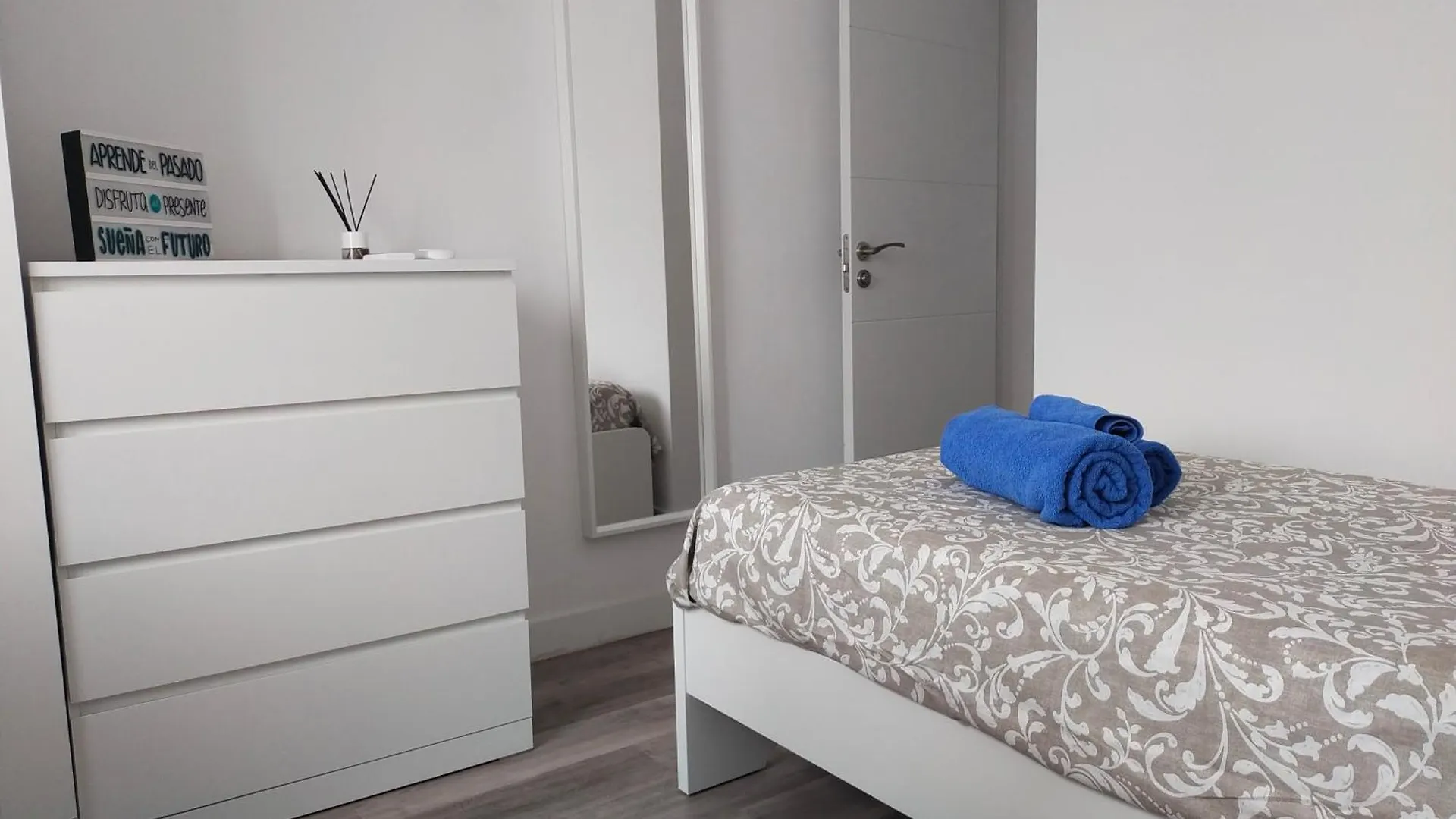 Paseo Tilos Apartment Malaga Spain